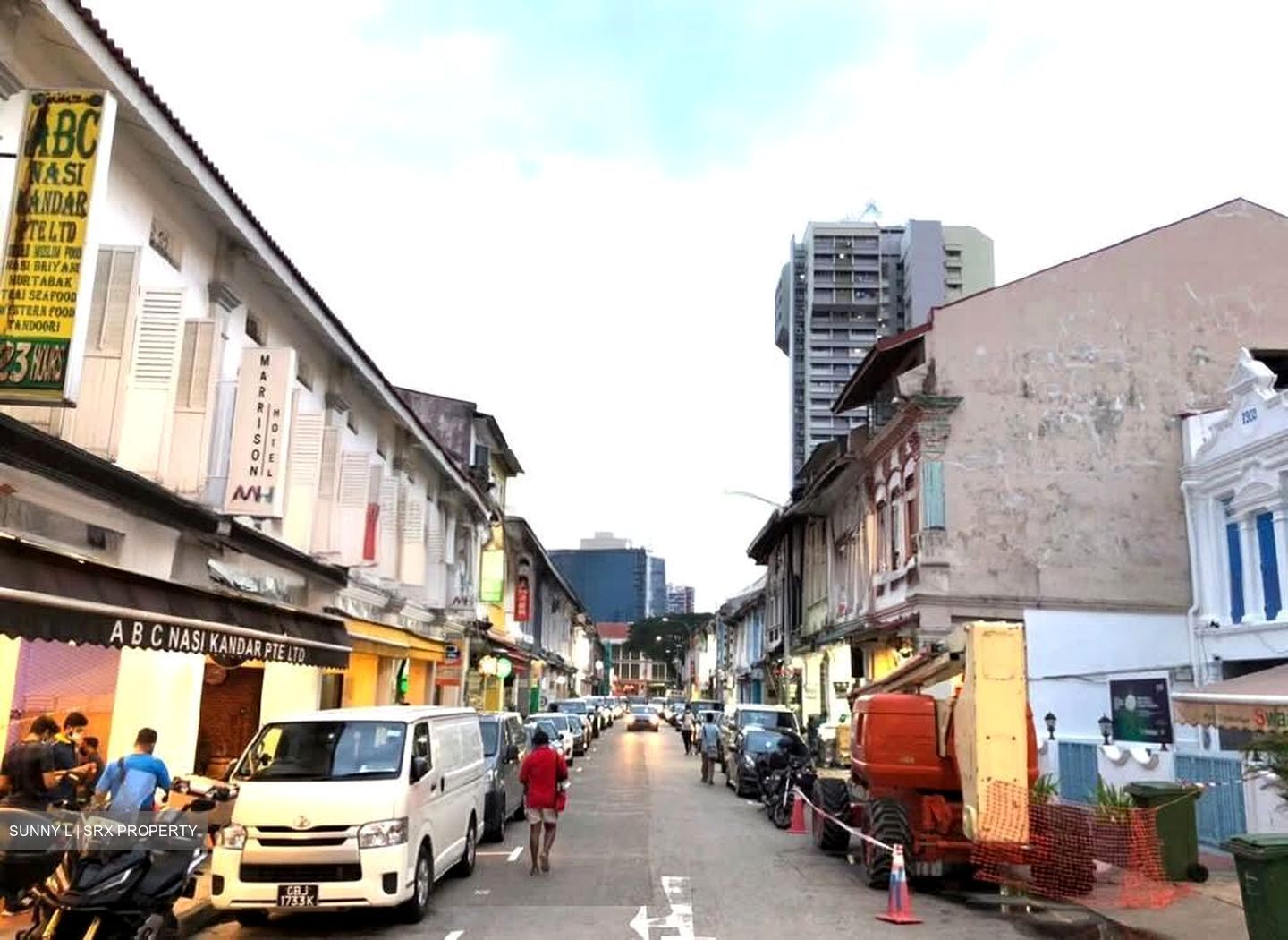 Desker Road Conservation Area (D8), Retail #589512561